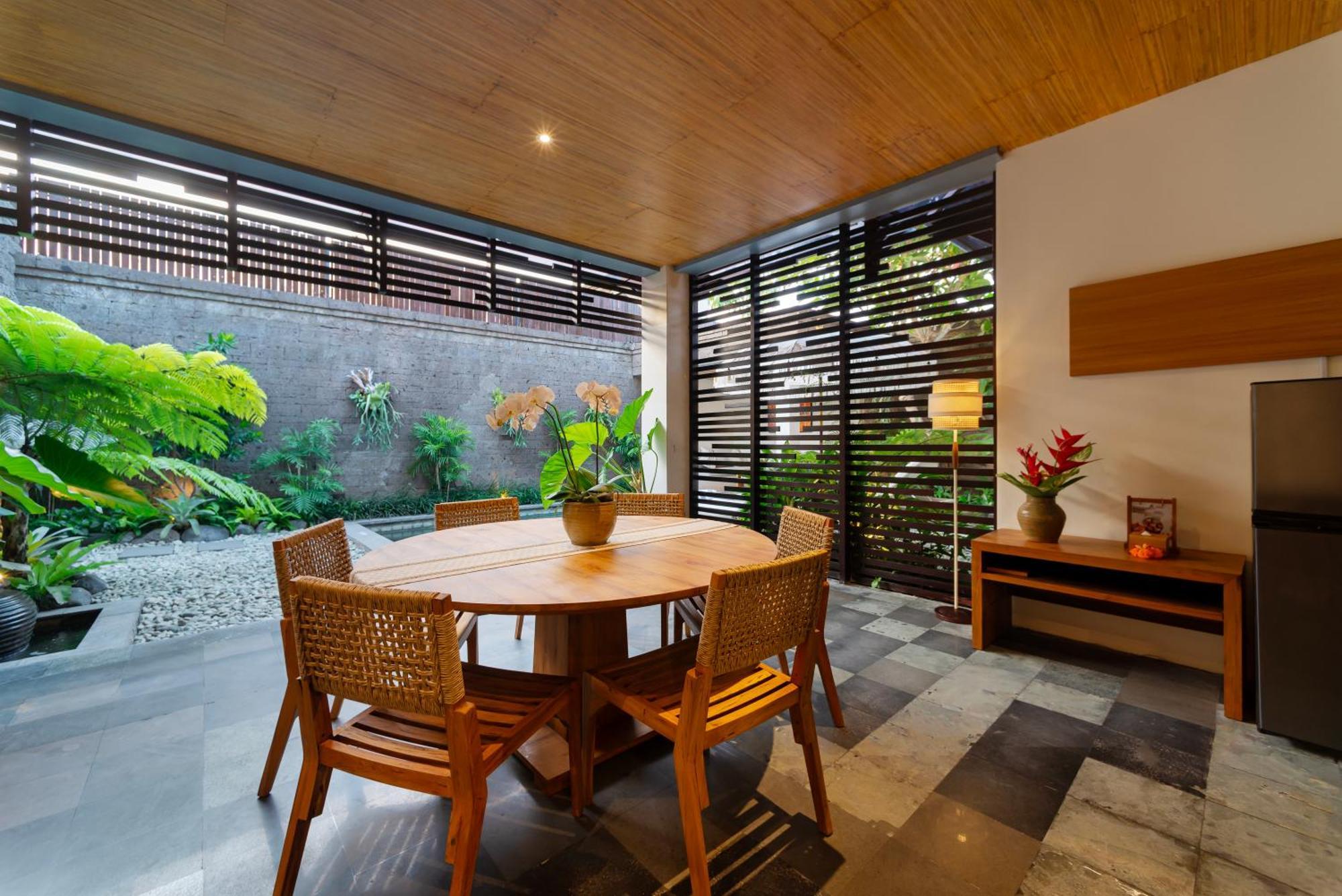 Adepa Resort Kerobokan Buitenkant foto